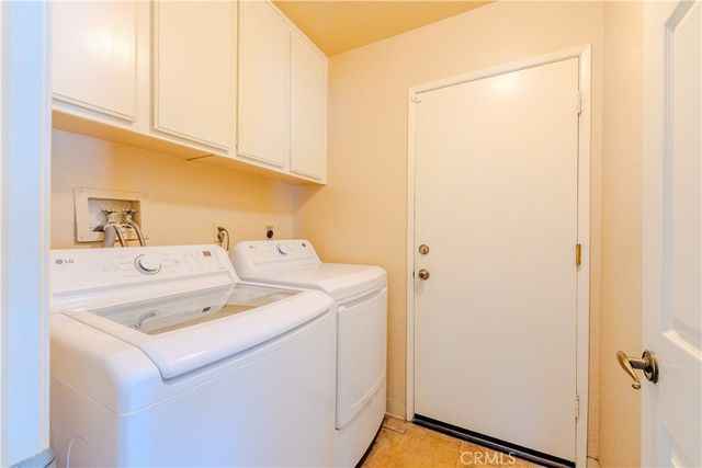 2667 Victoria Park, Riverside, CA 92506