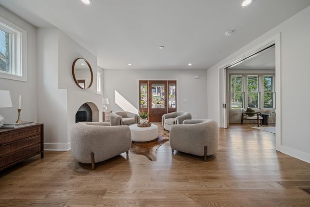 1405 Ashwood Ave, Nashville, TN 37212