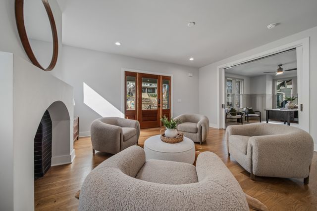 1405 Ashwood Ave, Nashville, TN 37212