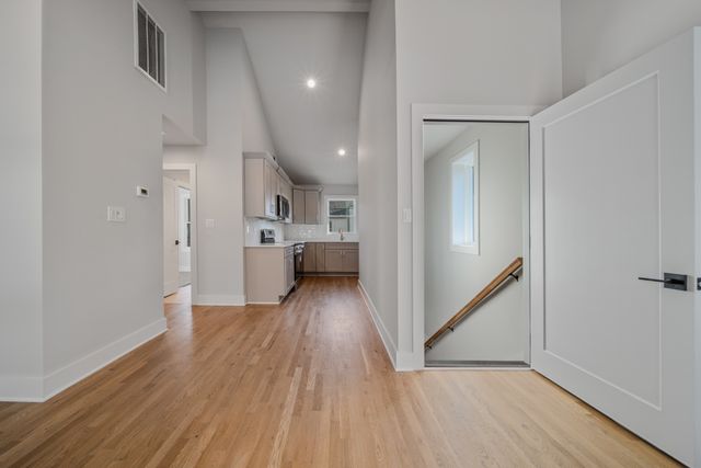 1405 Ashwood Ave, Nashville, TN 37212