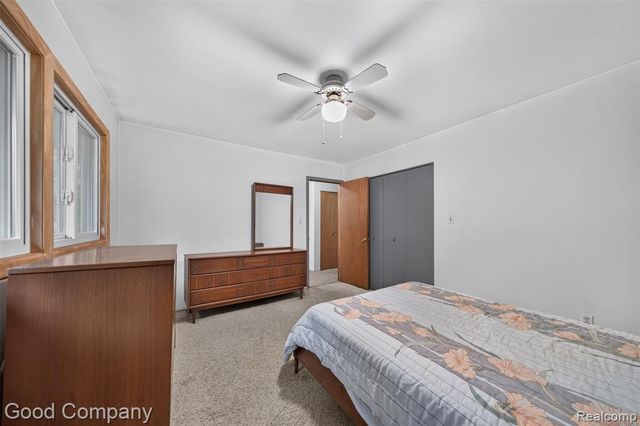 200 W 13 Mile Road, Royal Oak, MI 48073