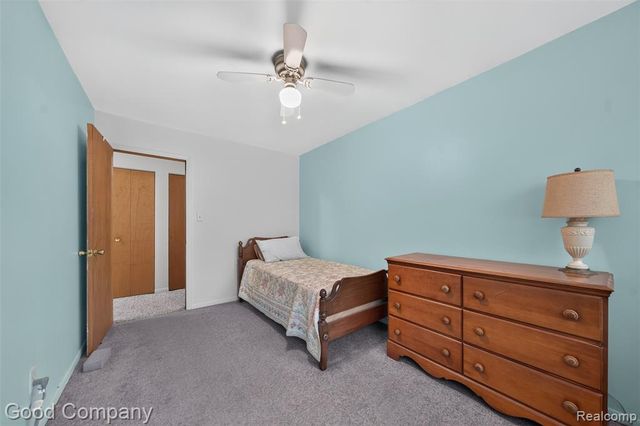 200 W 13 Mile Road, Royal Oak, MI 48073