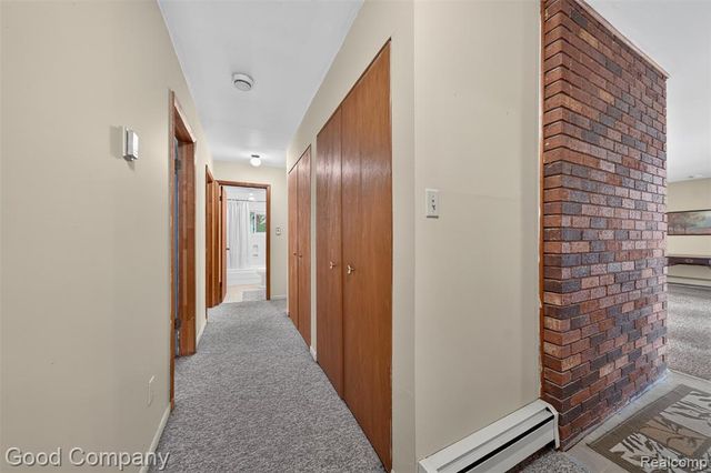 200 W 13 Mile Road, Royal Oak, MI 48073