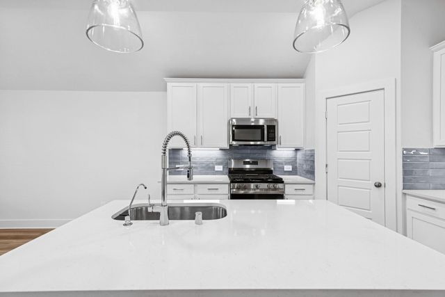 715 Michelia Street, Magnolia, TX 77354