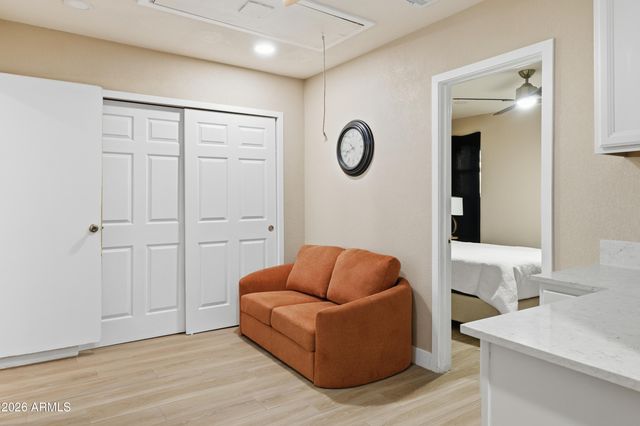 704 E MESQUITE Avenue, Gilbert, AZ 85296