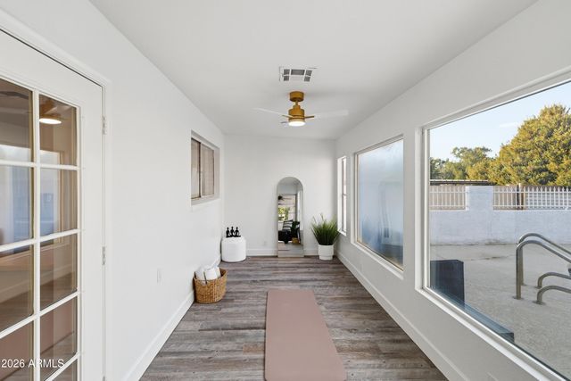 704 E MESQUITE Avenue, Gilbert, AZ 85296