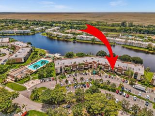 7449 Fairfax Drive 211, Tamarac, FL 33321