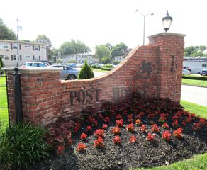 324 Post Avenue Apt. 8-J, Westbury, NY 11590