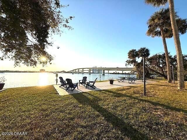 411 N Halifax Avenue, Daytona Beach, FL 32118