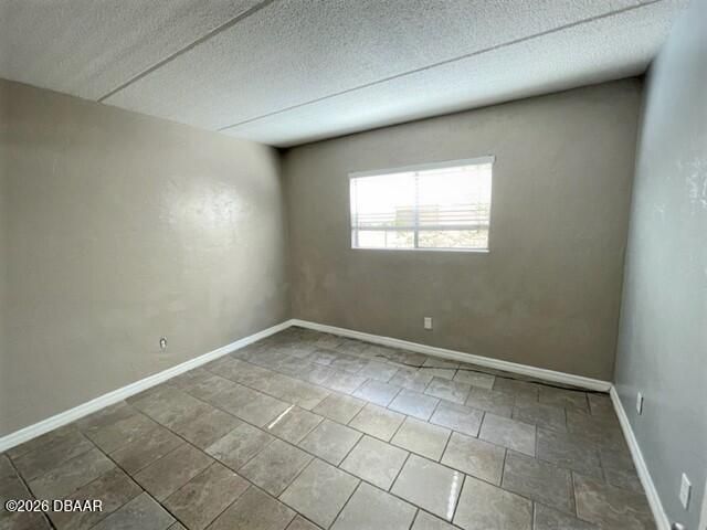 411 N Halifax Avenue, Daytona Beach, FL 32118