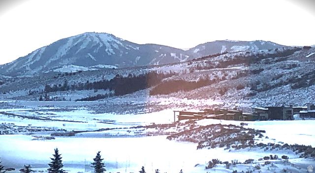 6423 GOLDEN BEAR LOOP, Snyderville, UT 84098