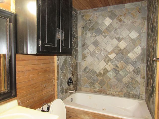 138 Private Road 227, Whitney, TX 76692