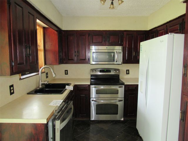 138 Private Road 227, Whitney, TX 76692