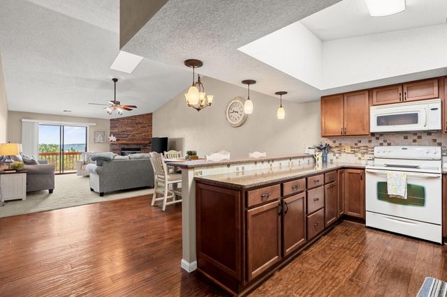 67 Port Drive 7, Kimberling City, MO 65686
