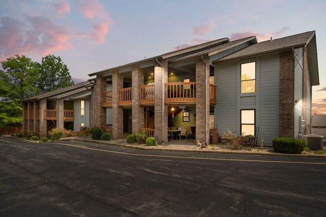67 Port Drive 7, Kimberling City, MO 65686