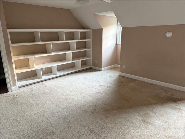 2960 8th Street Court NE, Hickory, NC 28601