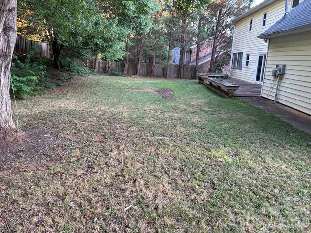 2960 8th Street Court NE, Hickory, NC 28601