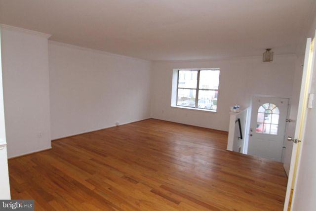 14946 ENTERPRISE LN, Woodbridge, VA 22191