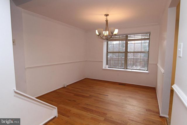 14946 ENTERPRISE LN, Woodbridge, VA 22191