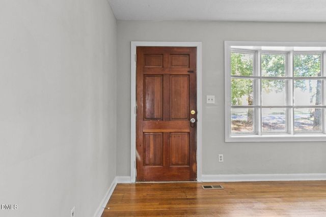7505 Crown Avenue, Fayetteville, NC 28303