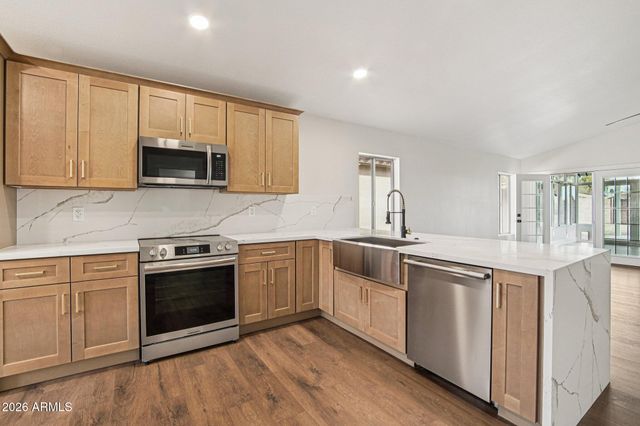 1121 N JACKSON Street, Chandler, AZ 85225