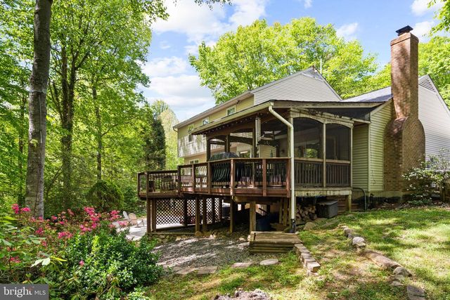 11913 FALLING CREEK DR, Manassas, VA 20112