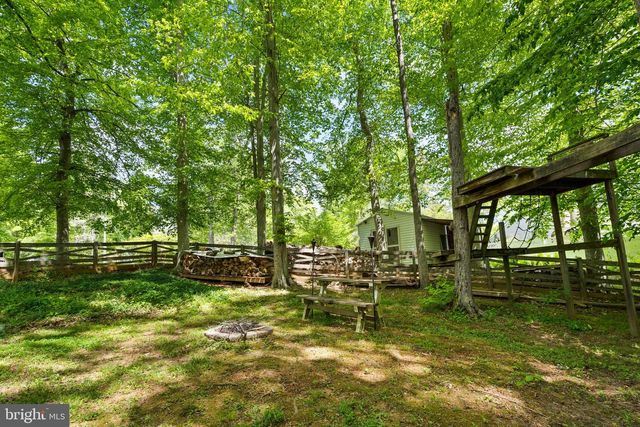 11913 FALLING CREEK DR, Manassas, VA 20112