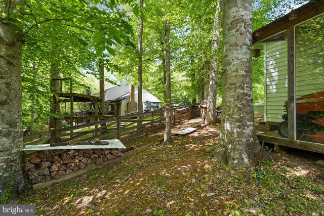 11913 FALLING CREEK DR, Manassas, VA 20112