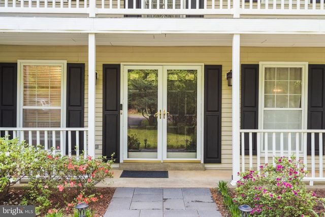 11913 FALLING CREEK DR, Manassas, VA 20112