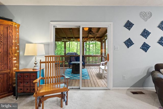 11913 FALLING CREEK DR, Manassas, VA 20112