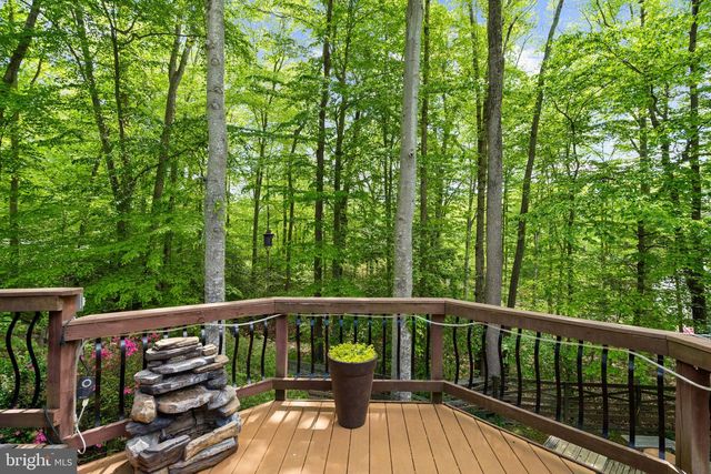 11913 FALLING CREEK DR, Manassas, VA 20112
