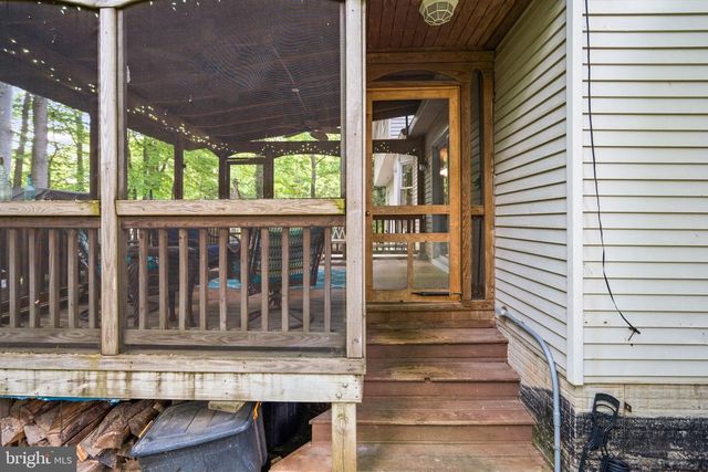 11913 FALLING CREEK DR, Manassas, VA 20112