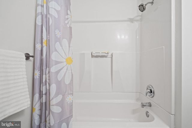 11913 FALLING CREEK DR, Manassas, VA 20112