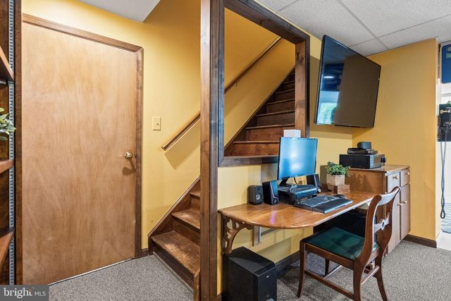 11913 FALLING CREEK DR, Manassas, VA 20112