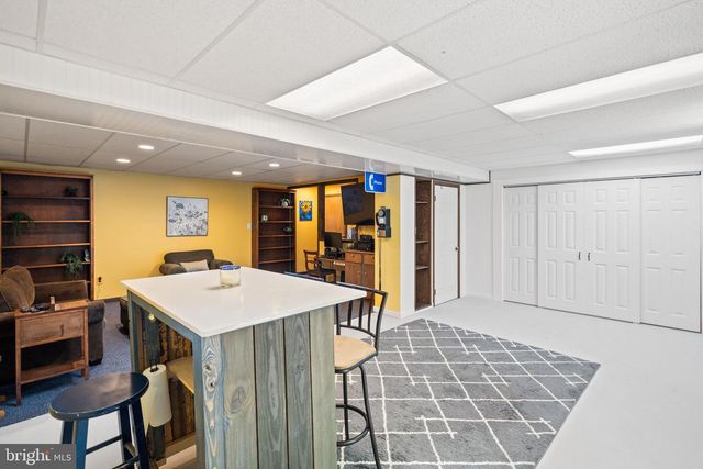 11913 FALLING CREEK DR, Manassas, VA 20112
