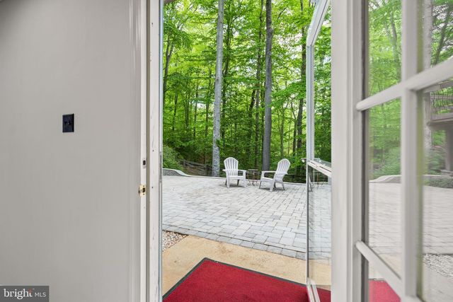 11913 FALLING CREEK DR, Manassas, VA 20112