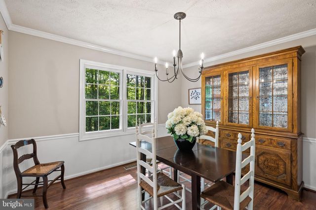 11913 FALLING CREEK DR, Manassas, VA 20112