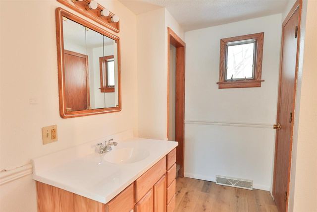 505 W FRONT STREET, Withee, WI 54498