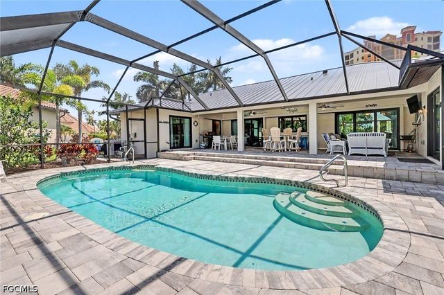 1533 SW 57th TER, Cape Coral, FL 33914