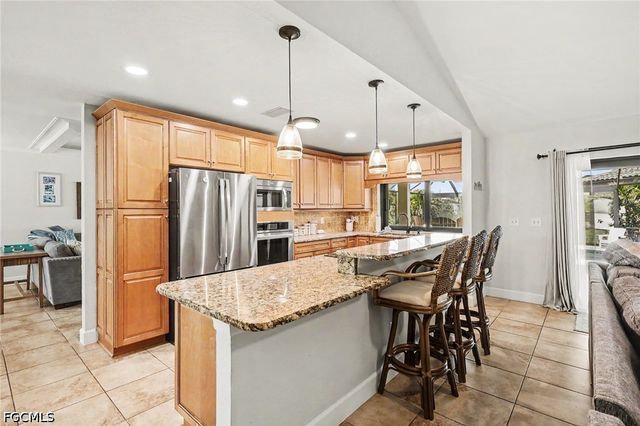 1533 SW 57th TER, Cape Coral, FL 33914