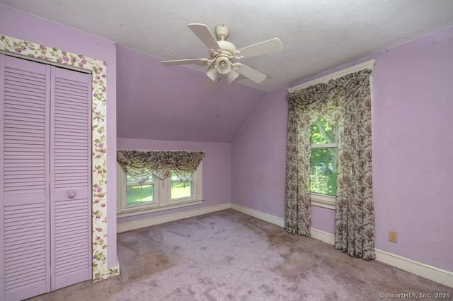 355 & 166 Evergreen & Forest Avenue, Hamden, CT 06518