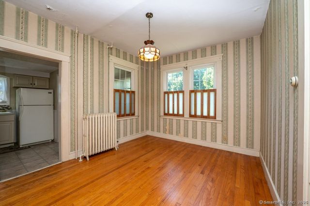 355 & 166 Evergreen & Forest Avenue, Hamden, CT 06518