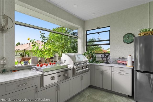 17 Acacia Court N, Lake Placid, FL 33852