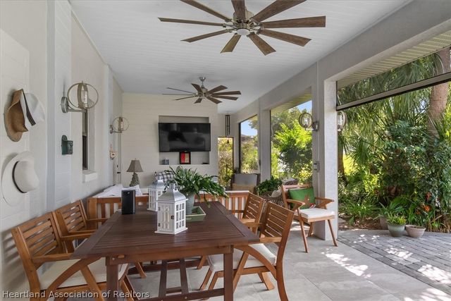 17 Acacia Court N, Lake Placid, FL 33852