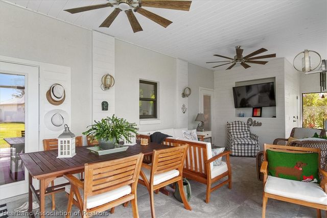 17 Acacia Court N, Lake Placid, FL 33852