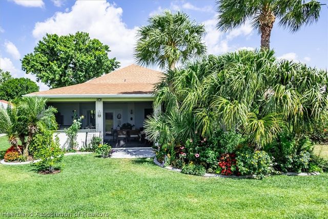 17 Acacia Court N, Lake Placid, FL 33852