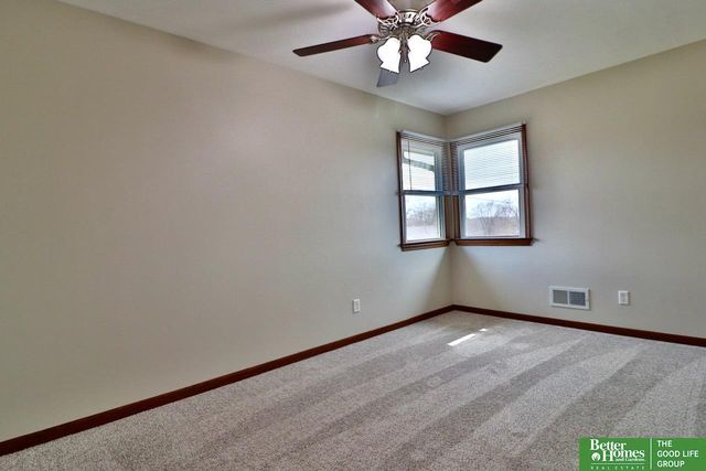 5209 Emiline Street, Bellevue, NE 68157