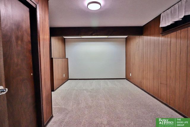 5209 Emiline Street, Bellevue, NE 68157