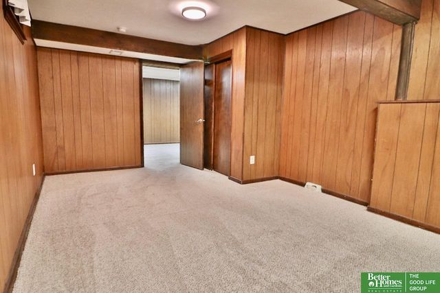 5209 Emiline Street, Bellevue, NE 68157