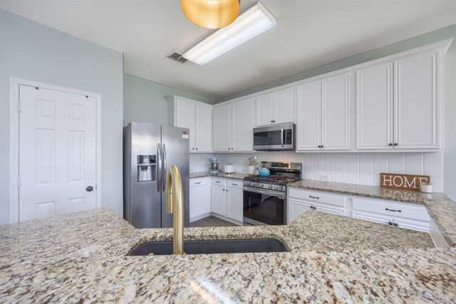 6113 Deer Run Drive, Mckinney, TX 75070